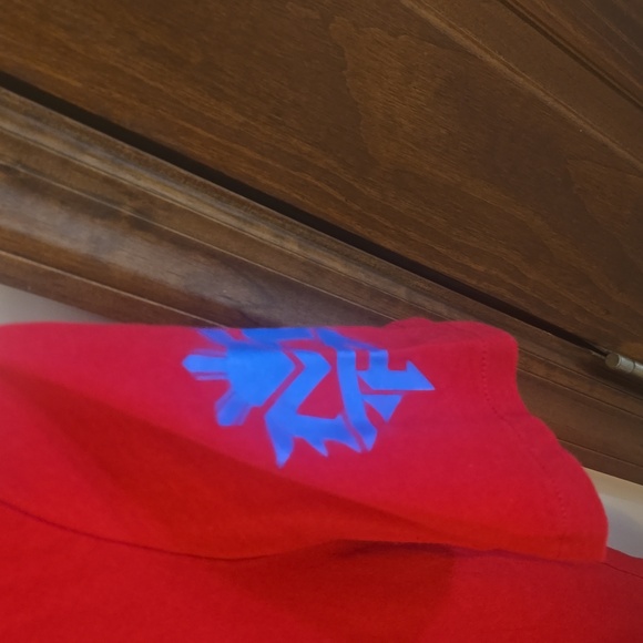 Nike Red and Blue Graphic Tee - Picture 2 of 2